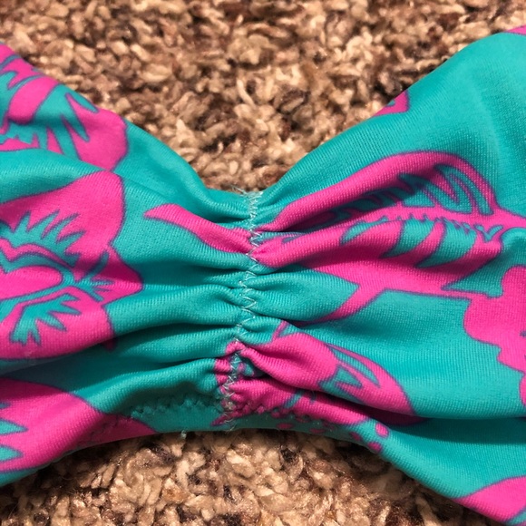 🌞🌸🏝 Victoria’s Secret Tropical Print Bikini Top - Picture 9 of 9